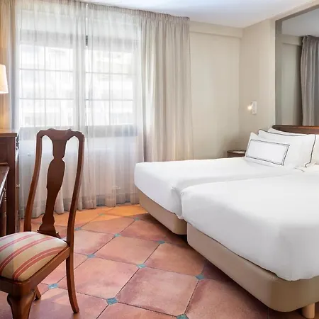 Отель Melia Sol Y Nieve 4*