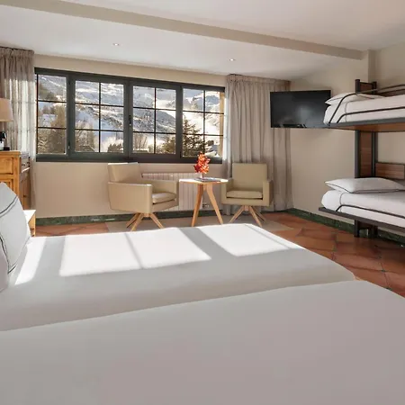 Hotel Melia Sol Y Nieve 4*