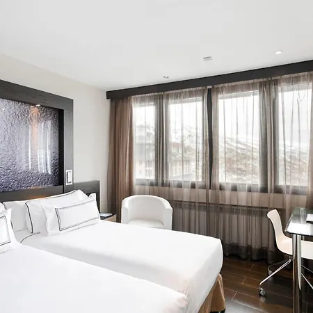 Melia Sol Y Nieve 酒店 4*