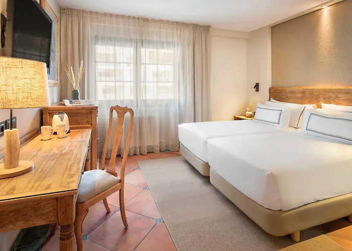 فندق Melia Sol Y Nieve 4*